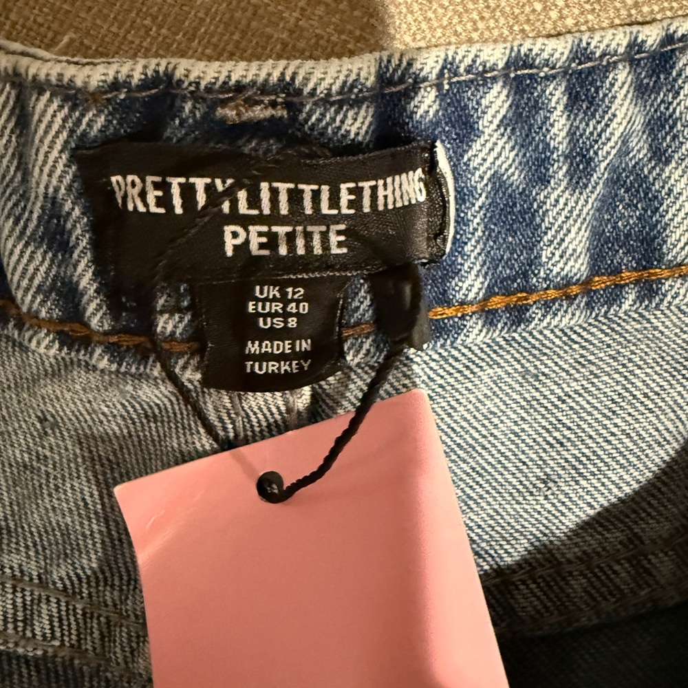 Pretty Little Thing PLT Petite Wide‎ Leg Distressed Boyfriend Jeans NWT Size 12 - Picture 6 of 7